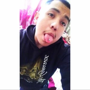 Meet your Posher, Omar